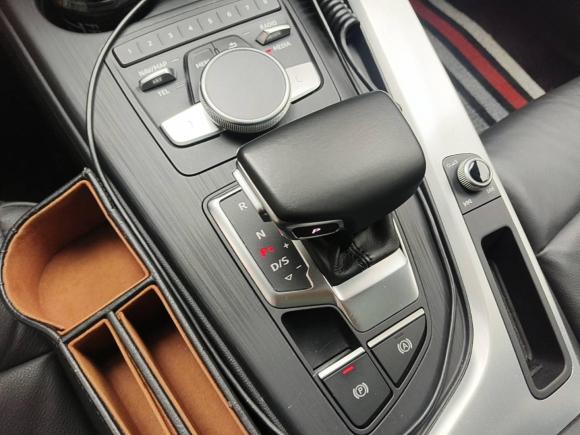 [广州·粤A] 二手奥迪奥迪A4L2019款 40 TFSI 时尚型 国VI