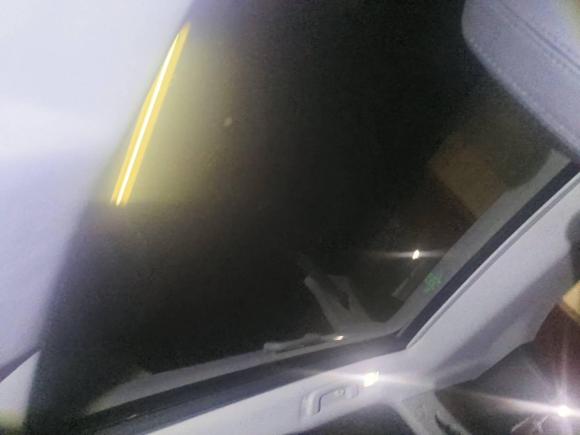 [深圳·粤B] 二手路虎发现神行2017款 2.0T SE