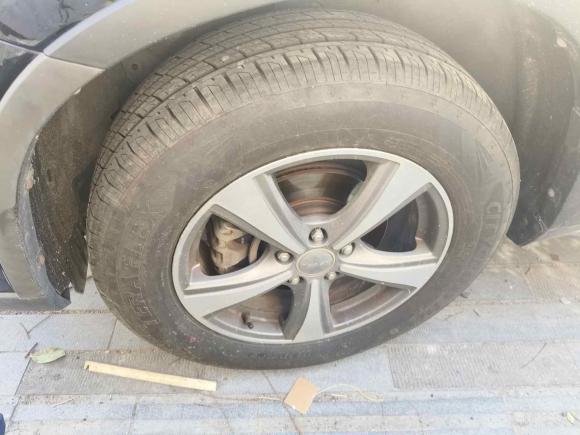 [宁波·浙B] 二手哈弗哈弗H62015款 改款 运动版 1.5T 手动两驱精英型