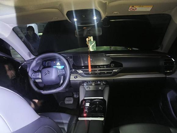 [无锡·苏B] 二手雪铁龙凡尔赛C5 X2022款 1.6T 享不凡 虎年开门红版