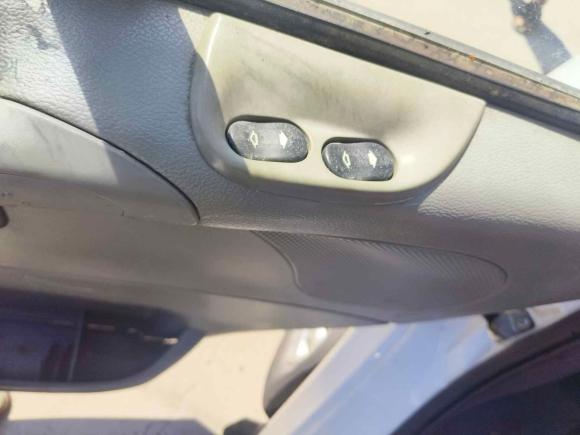 [宁波·浙B] 二手福特经典全顺2016款 2.4L汽油短轴6座中顶多功能车4G69S4N