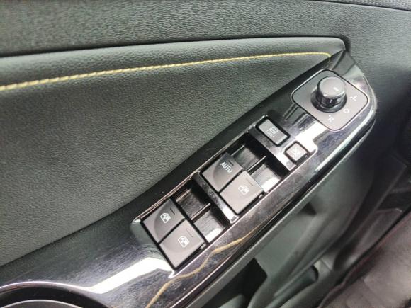 [武汉·鄂A] 二手北京汽车北京X32019款 1.5L 手动荣耀版