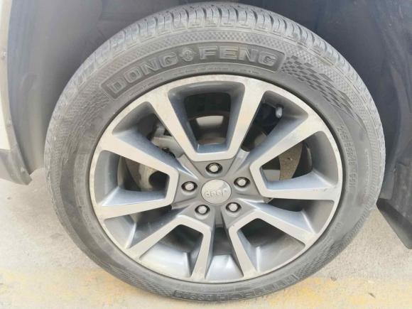 [西安·陕A] 二手Jeep指南者2014款 2.0L 两驱豪华版