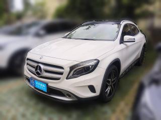 奔驰奔驰GLA2016款 GLA 200 时尚型「上海二手车」「天天拍车」