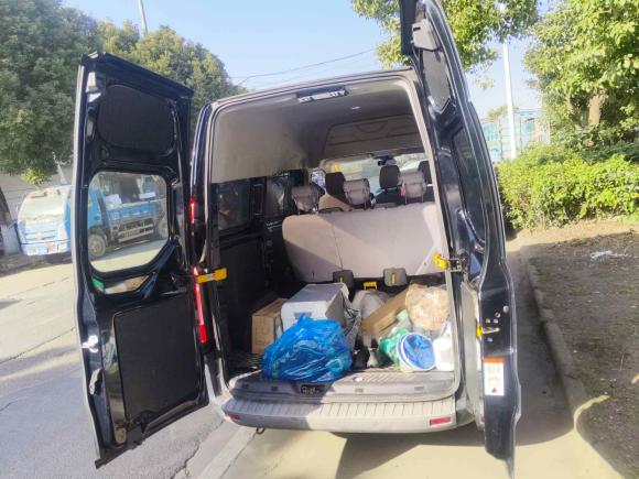 [宁波·浙B] 二手福特全顺2019款 2.0T柴油多功能商用车短轴中顶6座国VI