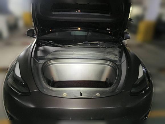 [上海·沪A] 二手特斯拉Model Y2021款 标准续航后驱版