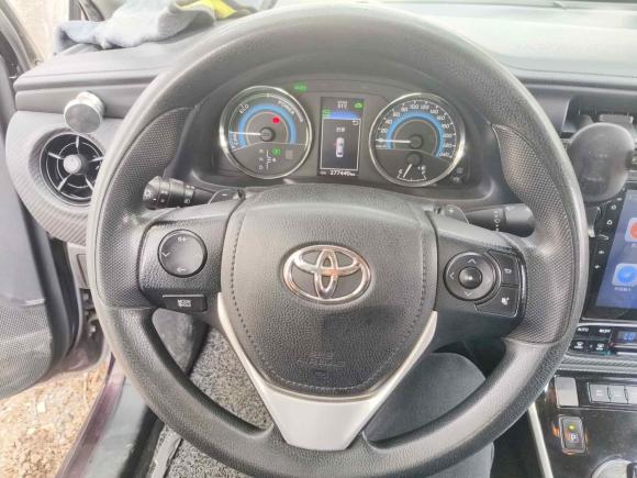 [广州·粤A] 二手丰田雷凌2017款 改款双擎 1.8H GS E-CVT精英天窗版 国V