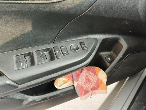 [武汉·鄂A] 二手本田思域2016款 220TURBO CVT尊贵版