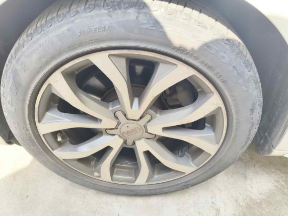 [上海·沪E] 二手奥迪奥迪A4L2013款 35 TFSI 自动标准型