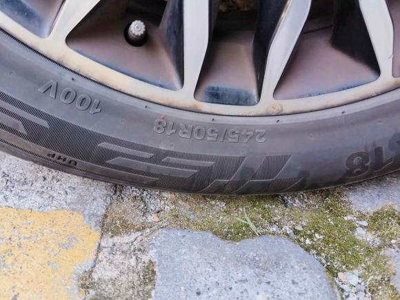 [上海·沪B] 二手奔驰威霆2020款 2.0T 商务版 7座