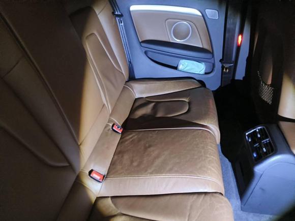 [深圳·粤B] 二手奥迪奥迪A52010款 3.2 coupe quattro