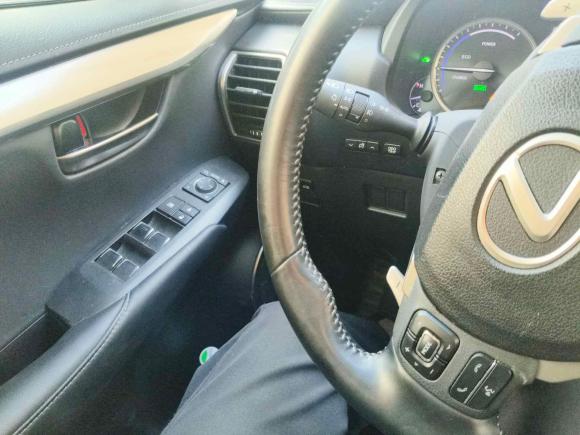 [嘉兴·浙A] 二手雷克萨斯雷克萨斯NX2018款 300h 前驱 锋尚版 国V