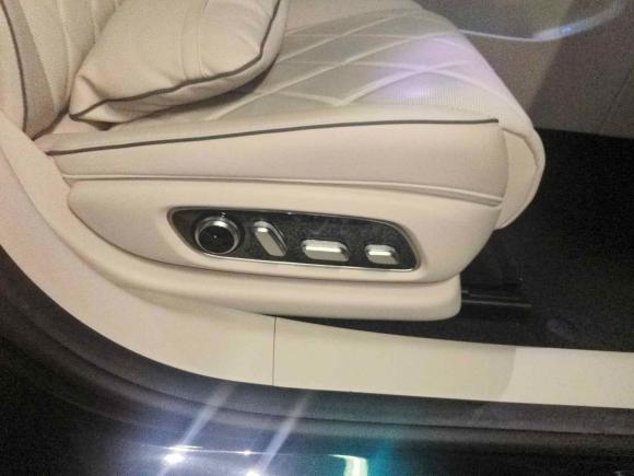 [深圳·粤B] 二手享界享界S92024款 纯电 Max 后驱长航版