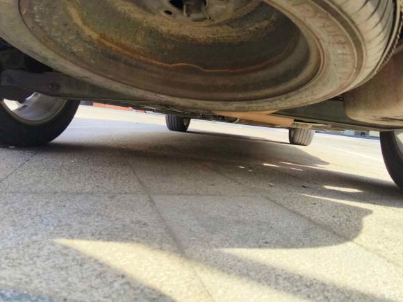 [无锡·苏B] 二手道奇酷威2013款 2.4L 两驱尊尚版