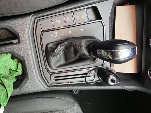 [广州·粤G] 二手大众朗逸2019款 1.5L 自动风尚版 国VI