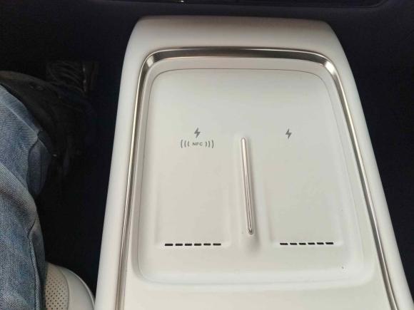 [上海·沪A] 二手小鹏小鹏P7+2024款 超长续航 Max