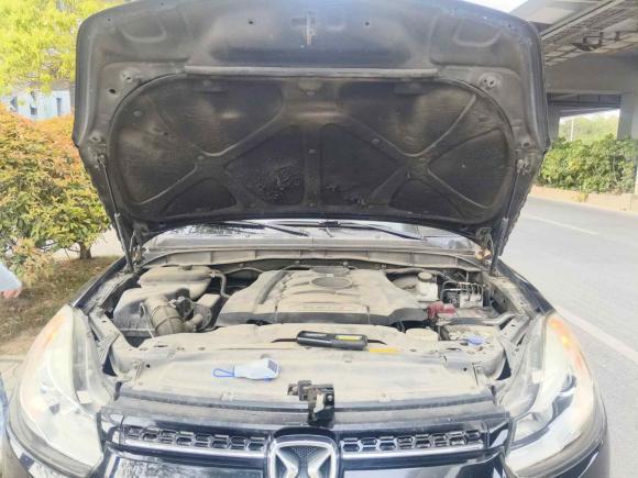 [南京·苏A] 二手江铃驭胜S3502016款 2.0T 自动四驱汽油超豪华版7座