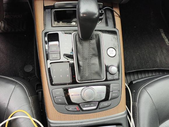 [上海·沪A] 二手奥迪奥迪A6L2018款 30周年年型 30 FSI 风尚型