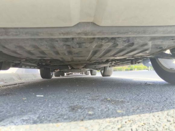 [青岛·鲁B] 二手路虎发现神行2016款 2.0T HSE