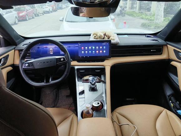 [上海·苏E] 二手荣威荣威RX52023款 1.5T 尊荣滑屏版