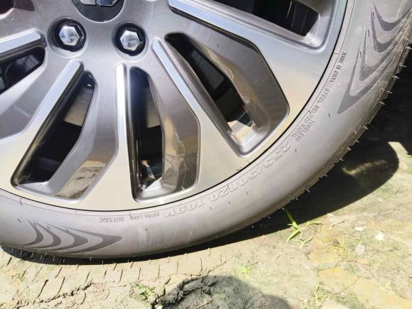 [上海·沪A] 二手鸿蒙智行问界M72024款 1.5T 智驾四驱Max版 5座