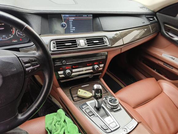 [无锡·川Q] 二手宝马宝马7系2009款 730Li豪华型