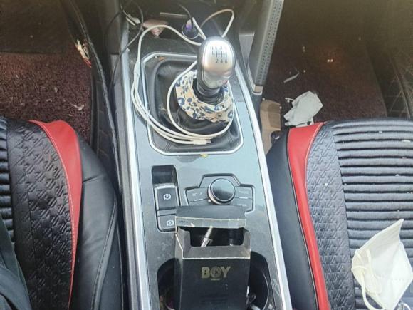 [青岛·鲁Q] 二手哈弗哈弗H62018款 蓝标 运动版 1.5T 手动两驱精英型