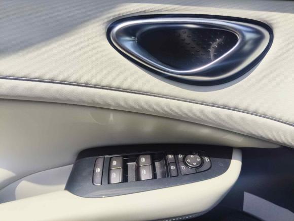 [上海·沪A] 二手比亚迪海豹06GT2025款 505海浪Plus版