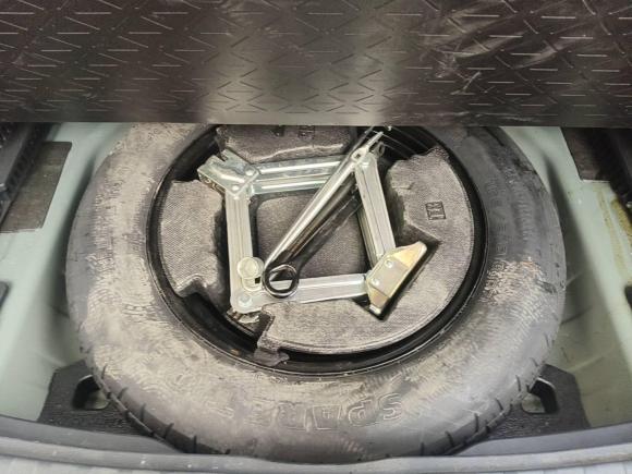 [上海·沪D] 二手丰田威兰达2020款 2.0L CVT两驱尊贵版