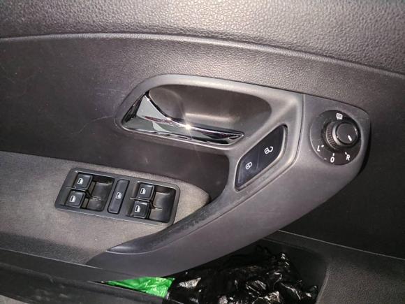 [武汉·鄂A] 二手大众Polo2016款 1.6L 自动舒适型