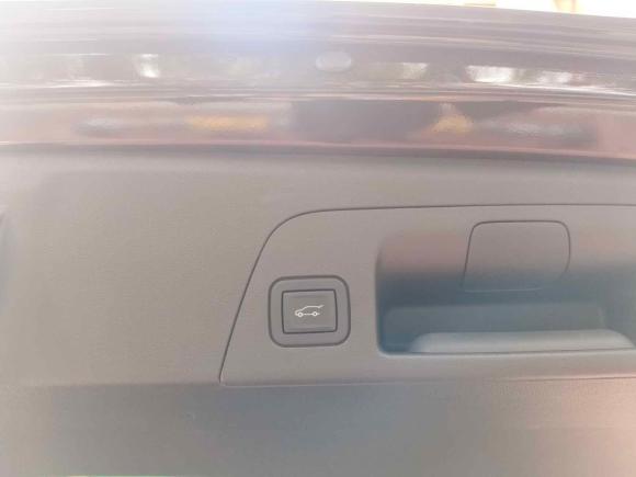 [佛山·鄂A] 二手别克昂科威Plus2021款 昂科威Plus Avenir艾维亚 七座版