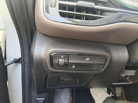 [深圳·粤B] 二手广汽传祺传祺M62019款 270T 自动尊享版（七座）国V