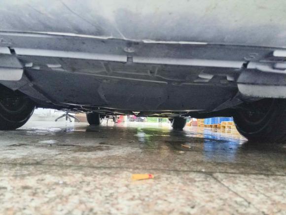 [上海·沪B] 二手雪铁龙雪铁龙C52014款 1.6T 自动尊享型