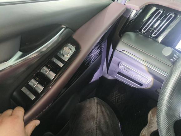 [杭州·鲁W] 二手广汽传祺传祺M82024款 大师系列 400T 尊贵版