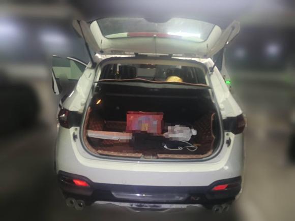 [嘉兴·皖L] 二手一汽森雅R72016款 1.6L 手动智能型