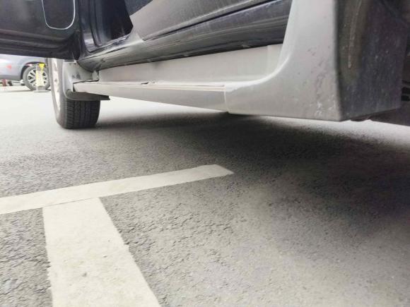 [上海·沪A] 二手江铃驭胜S3502013款 2.4T 自动两驱柴油超豪华版5座