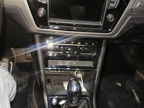 [杭州·浙A] 二手大众途安2021款 途安L 280TSI DSG拓界版 6座