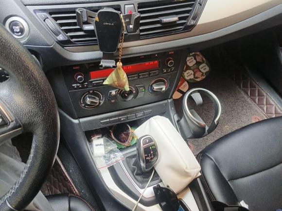 [湖州·浙E] 二手宝马宝马X12014款 sDrive18i 时尚型