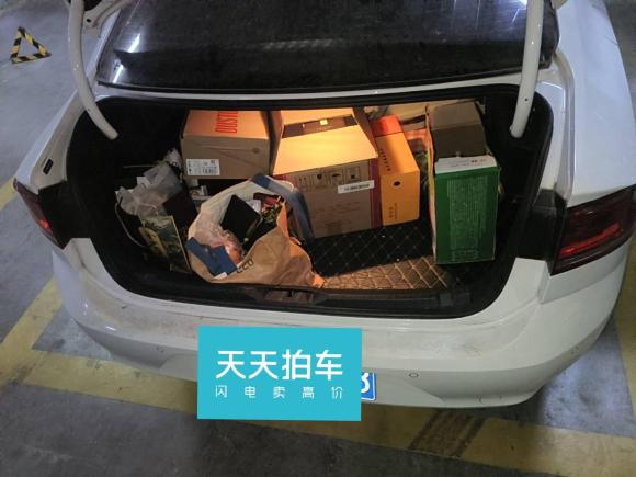 [济南·鲁A] 二手大众凌渡2015款 280TSI DSG舒适版