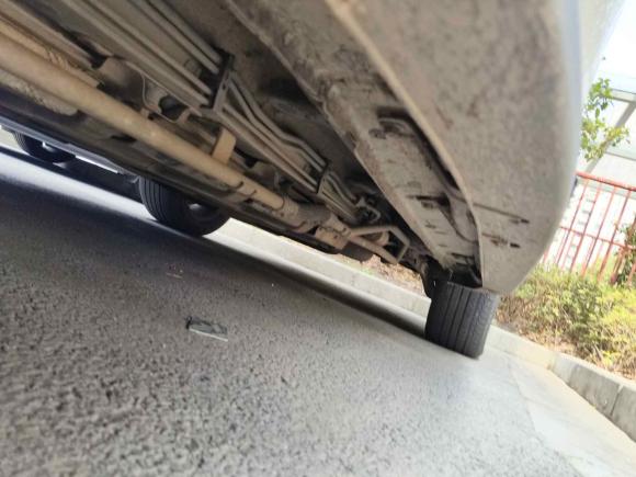 [上海·沪K] 二手比亚迪唐新能源2015款 2.0T 四驱旗舰型