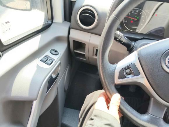 [杭州·湘D] 二手江汽集团星锐2017款 2.0T 短轴中顶星快运多功能商用车