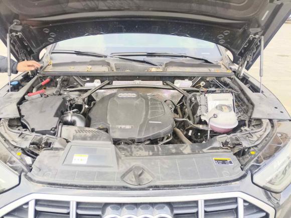 [嘉兴·浙F] 二手奥迪奥迪Q5L2021款 40 TFSI 时尚致雅型