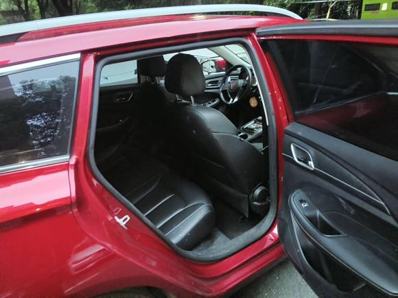 [上海·沪A] 二手荣威荣威Ei52018款 互联网豪华版