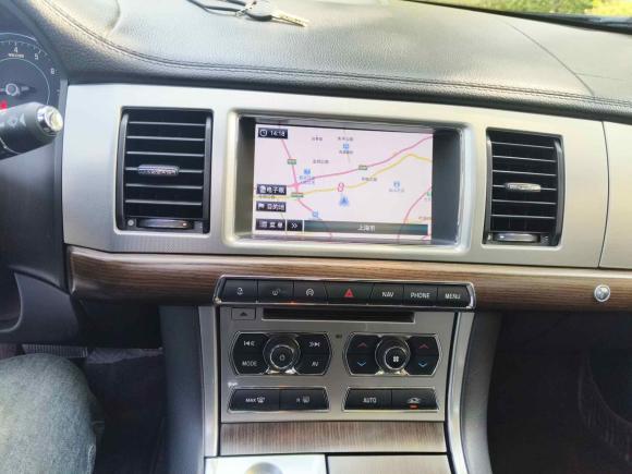 [上海·沪C] 二手捷豹捷豹XF2014款 XF 2.0T 风华版