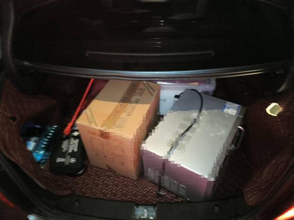 [成都·川A] 二手奔驰奔驰C级2011款 C 200 CGI 时尚型