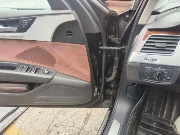 [上海·沪N] 二手奥迪奥迪A82012款 A8L 45 TFSI quattro舒适型