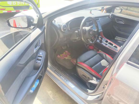 [深圳·沪E] 二手名爵MG62020款 1.5T 自动Trophy豪华版