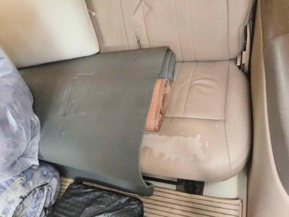 [深圳·粤B] 二手别克别克GL82014款 2.4L 经典版