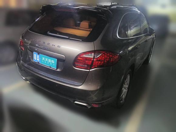 [广州·粤A] 二手保时捷Cayenne2014款 Cayenne Platinum Edition 3.0T