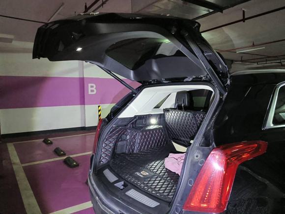 [武汉·鄂E] 二手凯迪拉克凯迪拉克XT52018款 28T 四驱豪华型